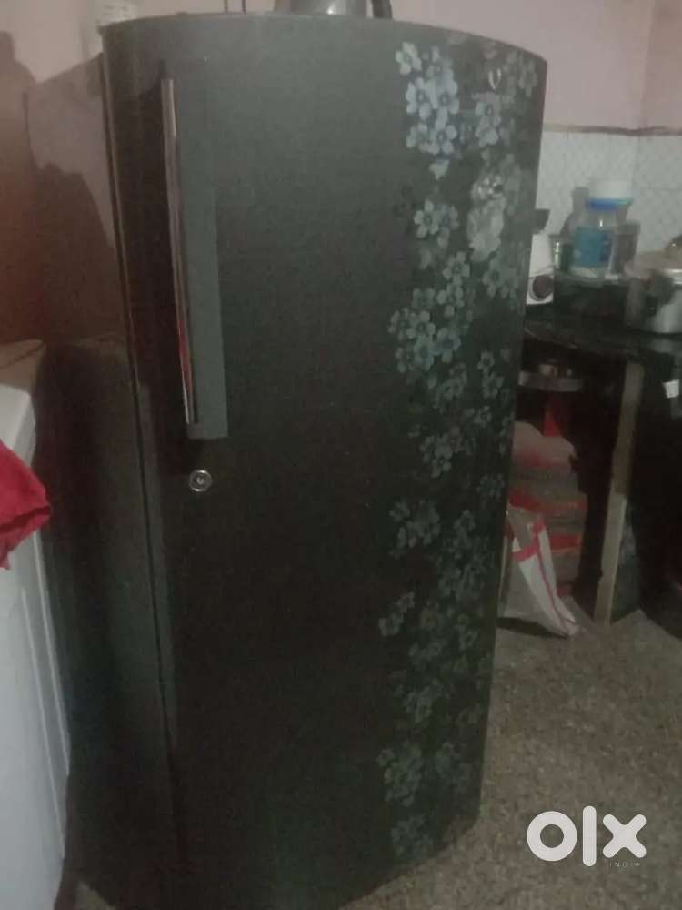 Urgent sale all the household items have to be Sale