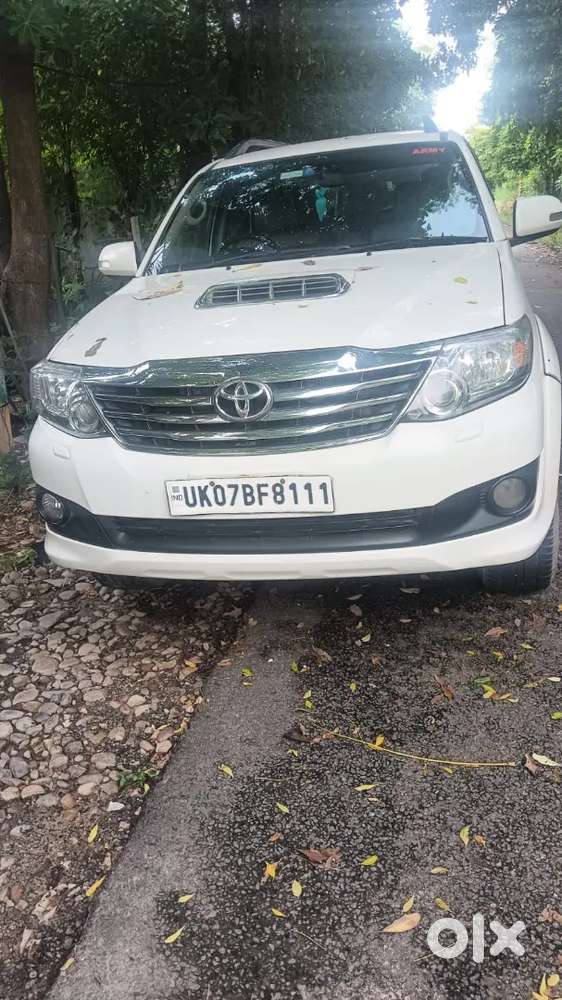 Toyota Fortuner 2014 Diesel 160000 Km Driven