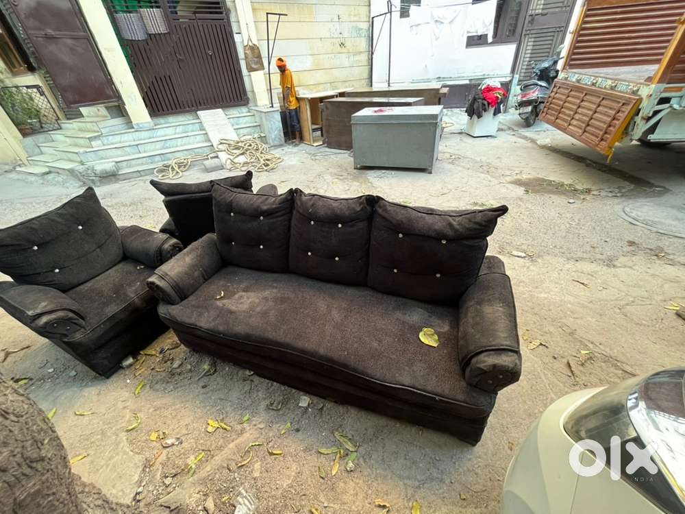 Sofa set 5 seater