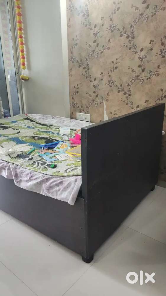 Single bed