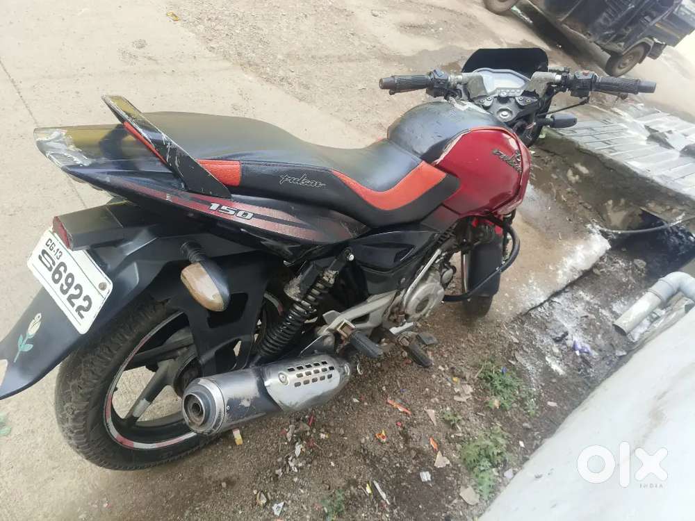 Gadi ekdam sahi hai , mil ke chala ke dekh sakte hai.