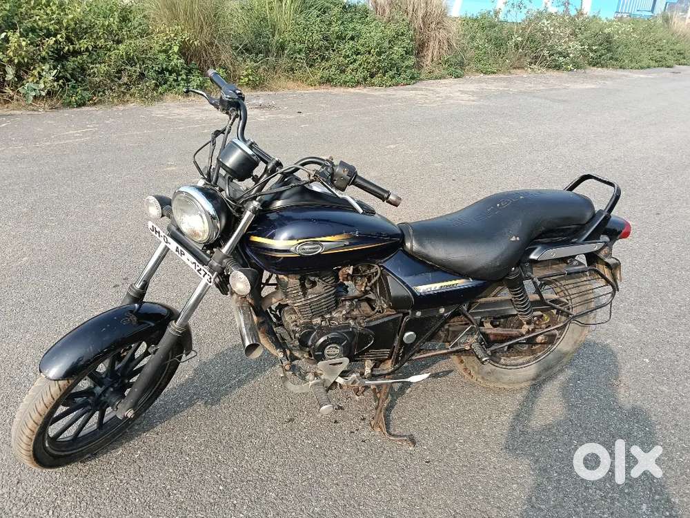 Bajaj Avengers