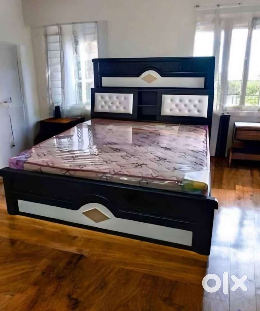 Queen size 5*6.5 with storage head  storage bed affordable price