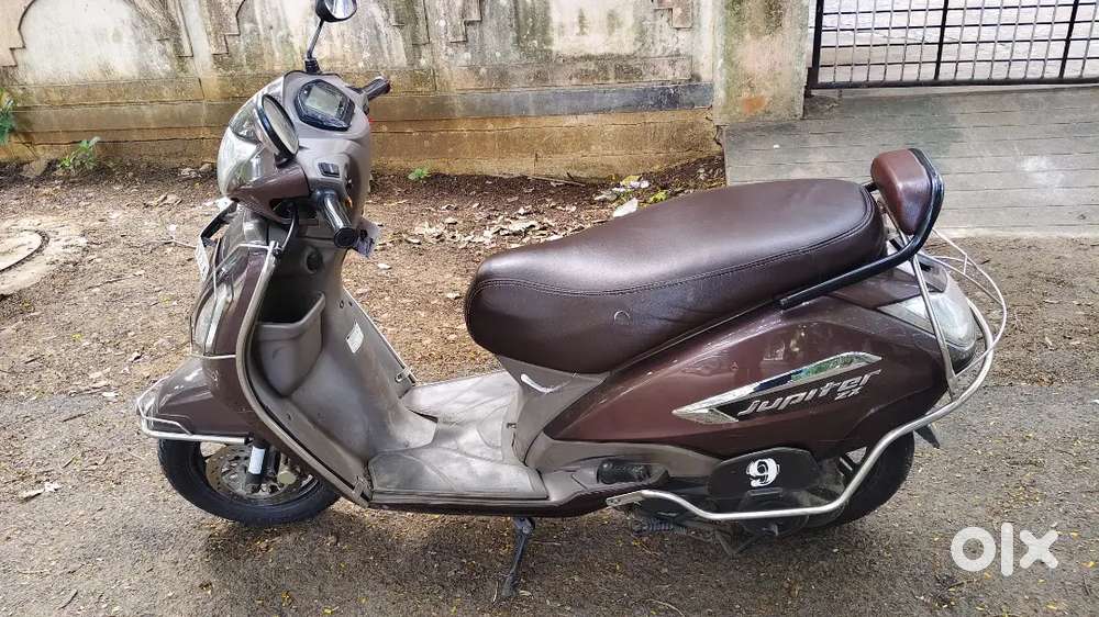 New tyres zero dents zero scratches well maintance