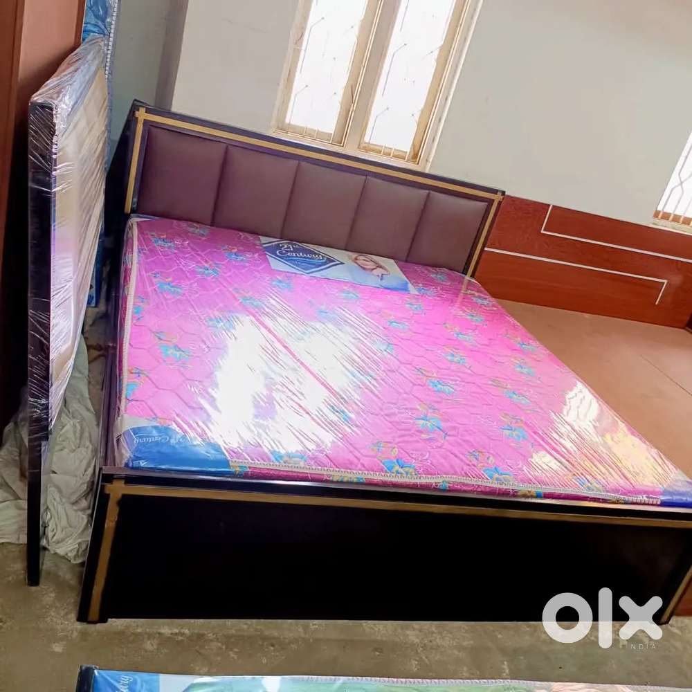 Brand new high quality permium queen size bed with storage in wholesal