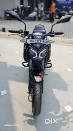 Tvs raider