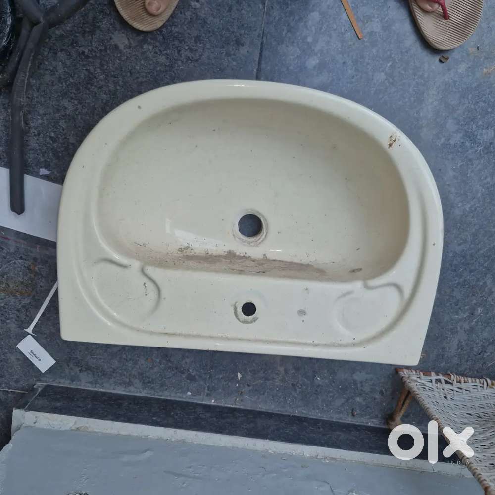 Cera wah basin for sale
