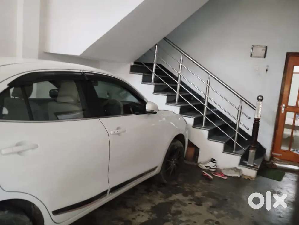 2Bhk house 1st foolr