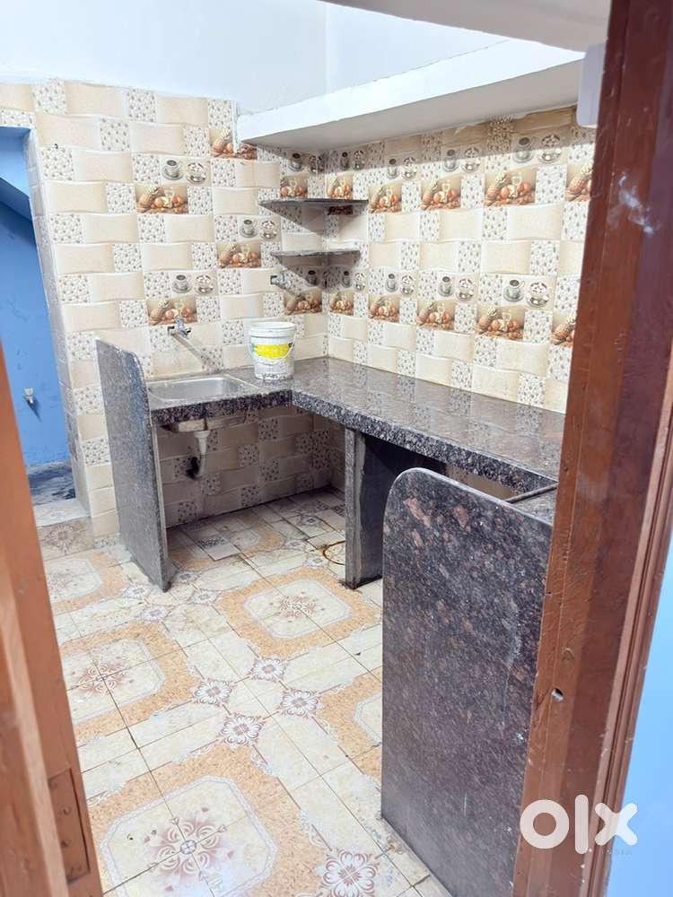 3bhk independent house with 3 bathroom in samta colony near takij