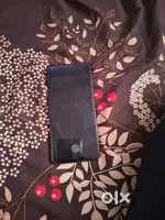 Realme 8 pro.  6 gb 128 gb