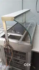 Cold stone ice cream machine