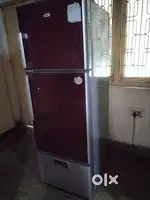 Ye fridge double door ka hai with 3 sections iska whirlpool ka protona