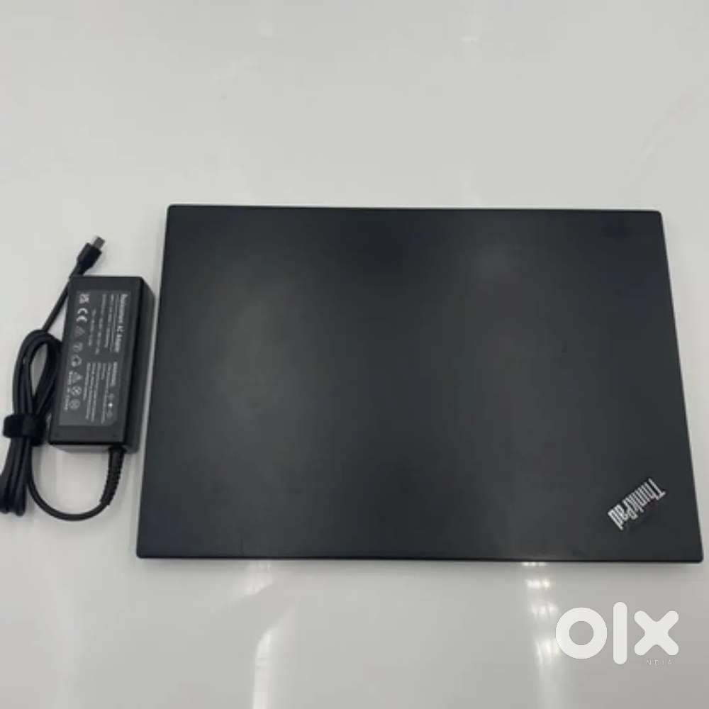 lenovo thinkpad i7 8gb ram 256gb ssd New condition 2.5 year old