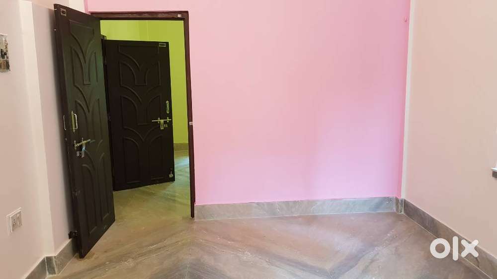 PG for girls available in Dunlop-adjacent to Baranagar Metro and Railw