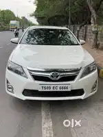 Toyota Camry 2014 Petrol Hybrid Well Maintained