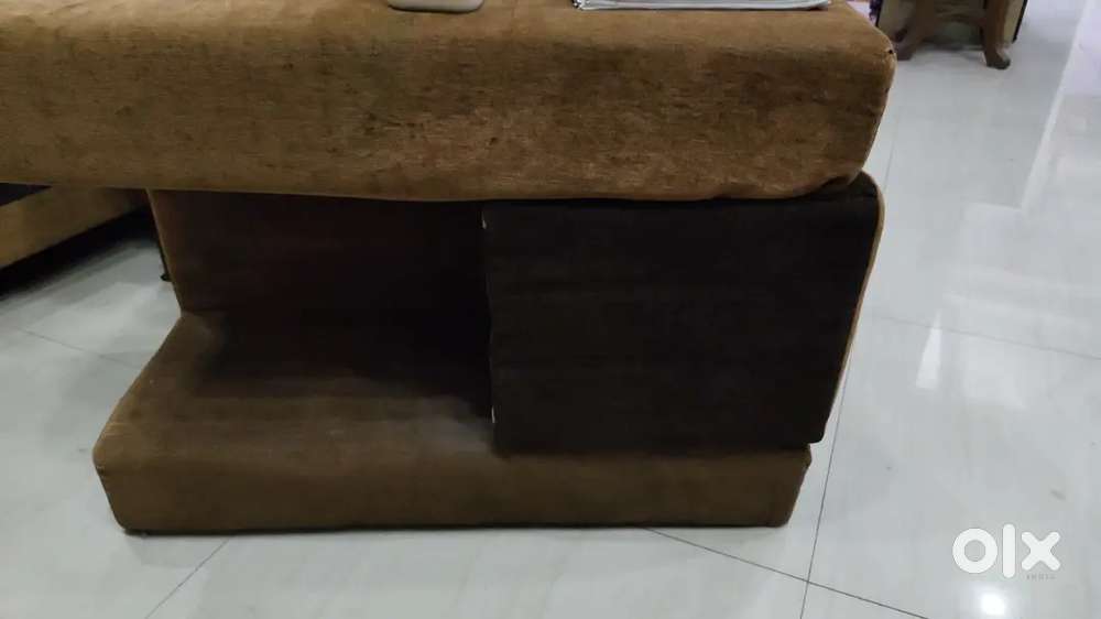 Sofa set with arm rest and sold
