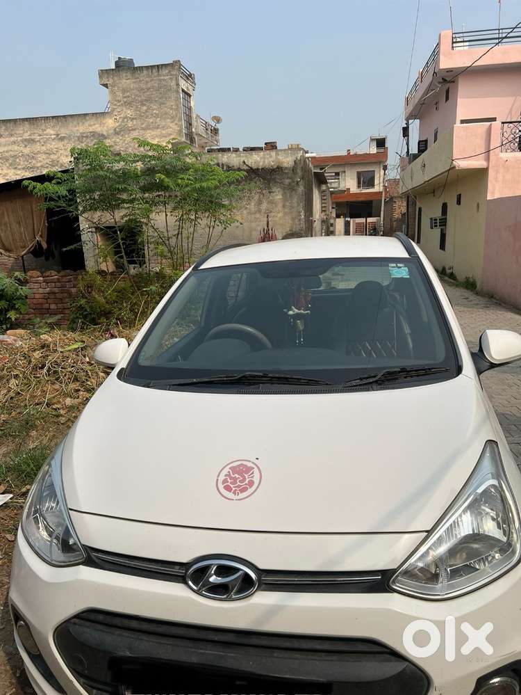 Hyundai Grand i10 2015 Petrol wonderfull  Condition
