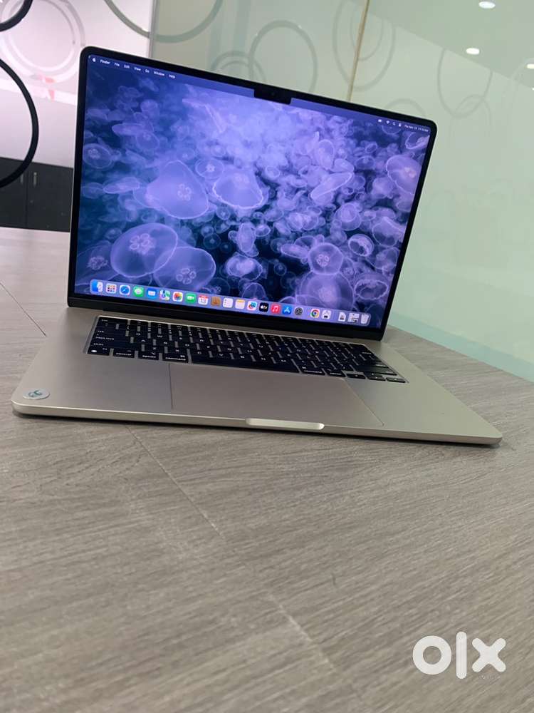 Apple MacBook Air (2023) M2 Chip 8GB RAM 256GB SSD A2941 15inch WRNTY