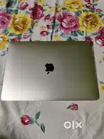 Apple Macbook Air