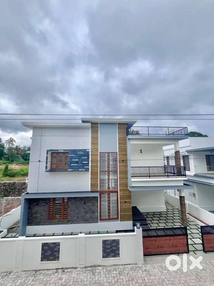 2150sqft 4 BHK New House for sale in Thevakkal, Kakkanad