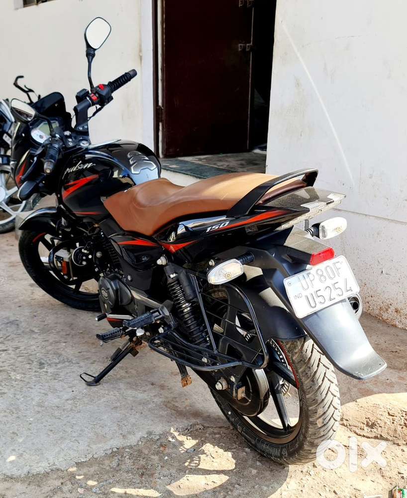 One hand good condition