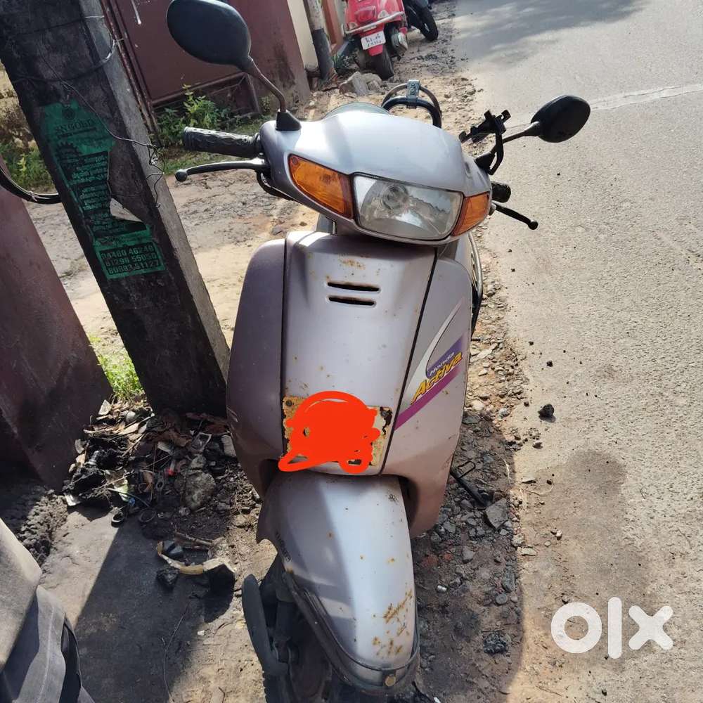 Good running condition, new tyres, self start battery, but RC expired