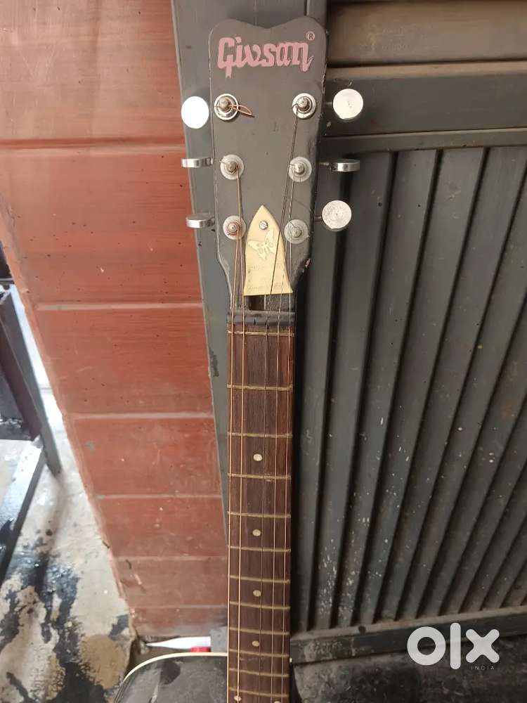 Guitar gibson working condition