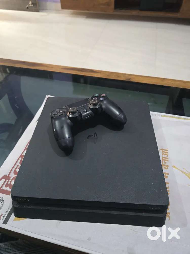 PS4 SLIM 500GB