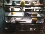 Cake counter