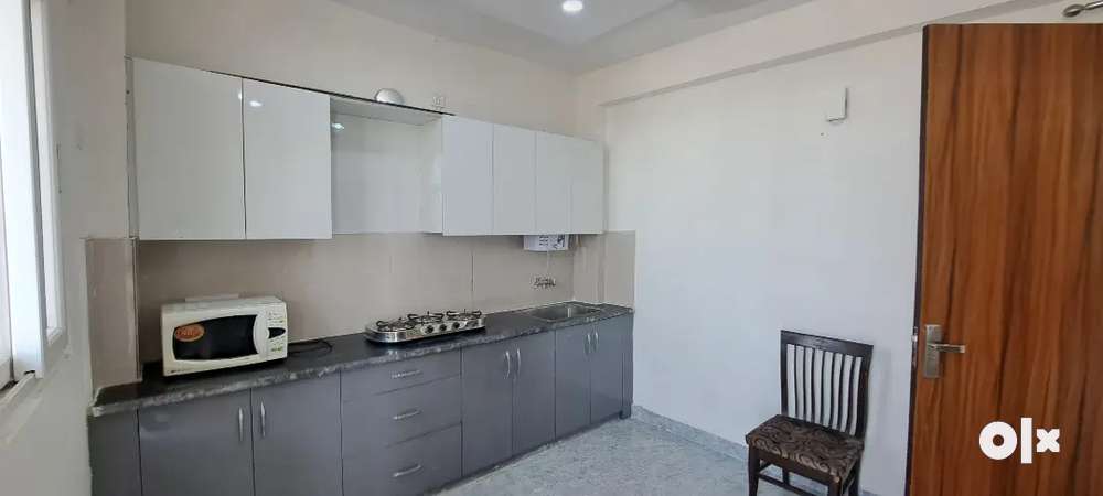 1bhk furnished flat for rent in Noida Extension