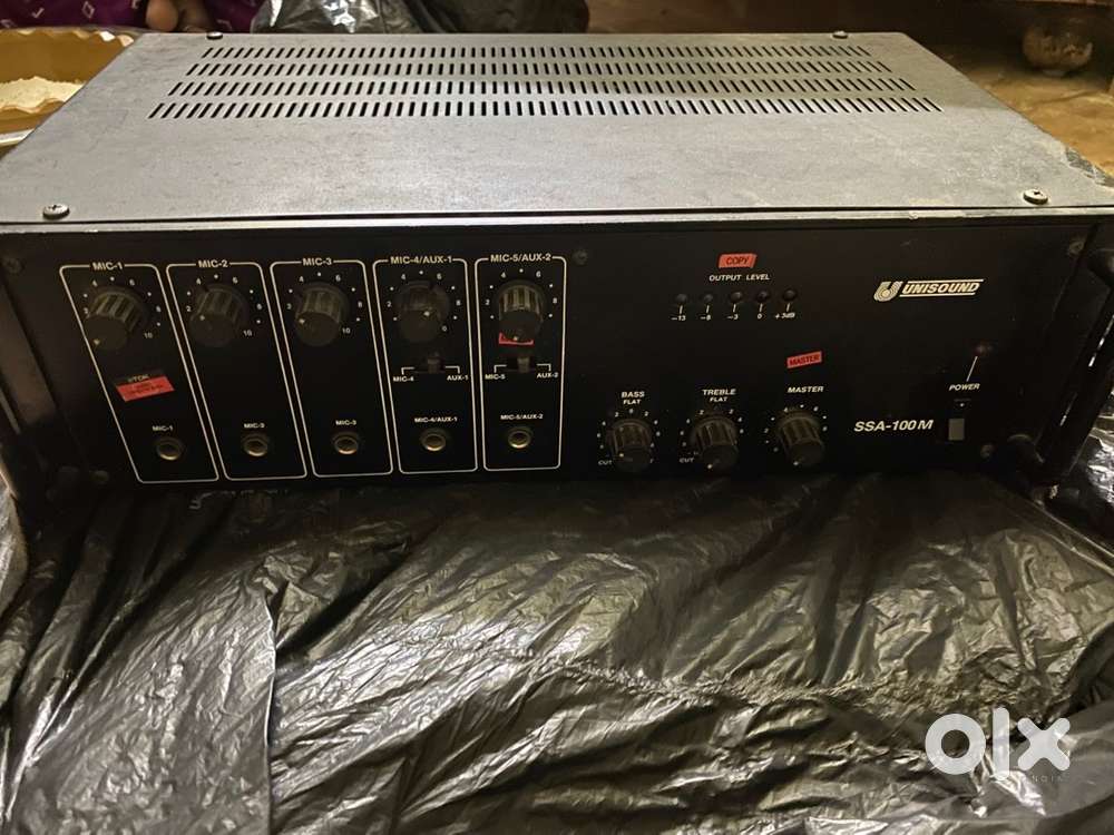 Amplifier for sale.