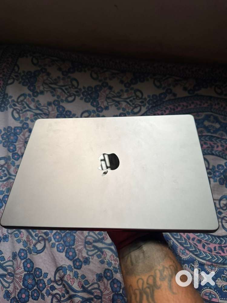 MacBook Pro M1 Pro Chipset 2021 (14 inch)