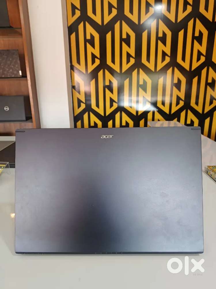 Acer aspire 7