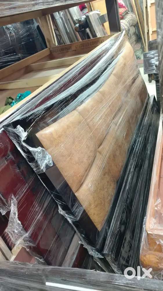 Book Teakwood Queen Size beds cots -factory price
