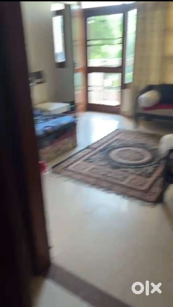 EMAAR MGF PALM DRIVE FLAT