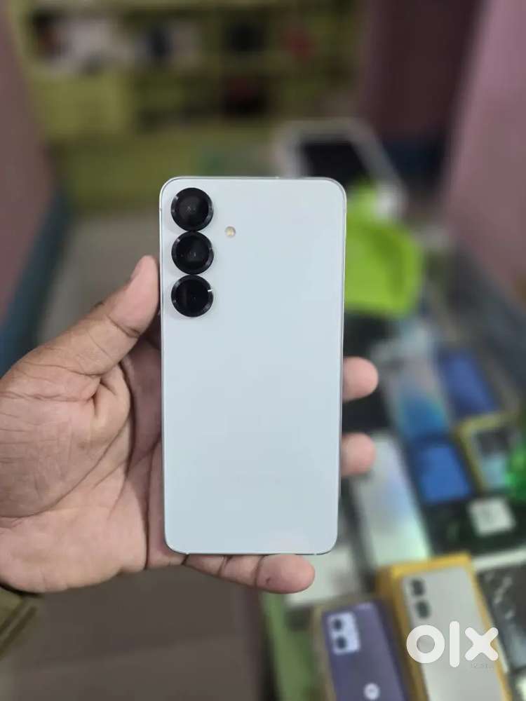 S25 6month old 12gb 256gb