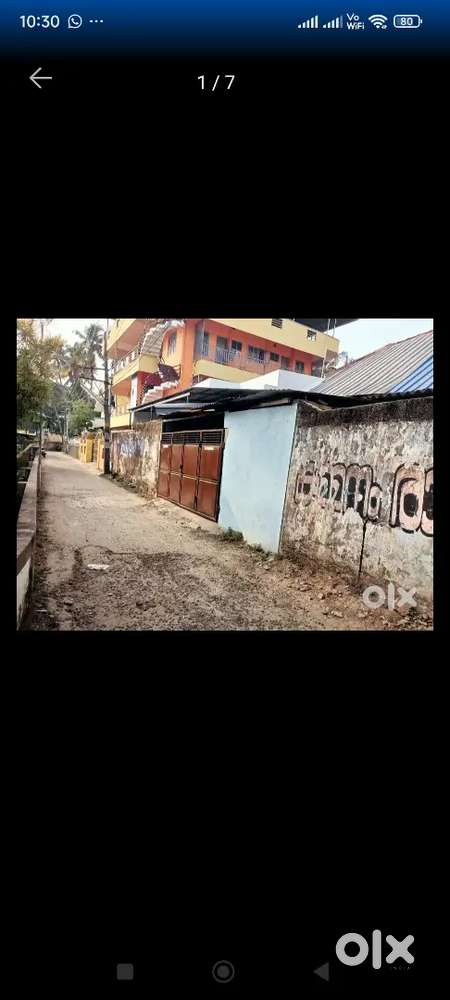 2cent old house near karamana