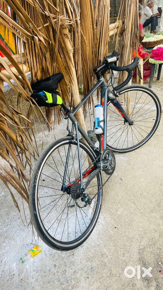 Cycling cycle road bike