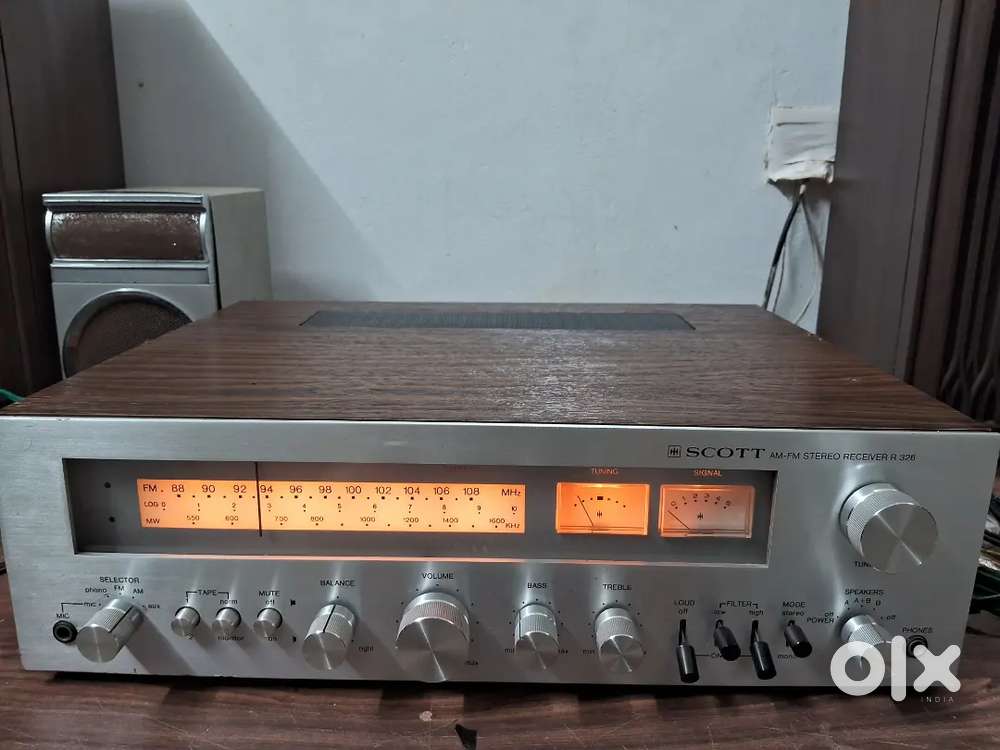 Amplifier Tuner reciver Made in USA