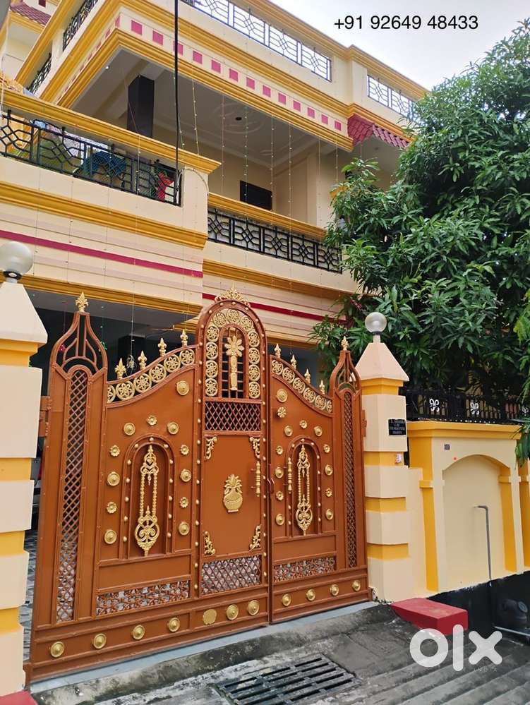 Divya Nagar Vistar: Family only spacious 2bhk flat for immediate rent