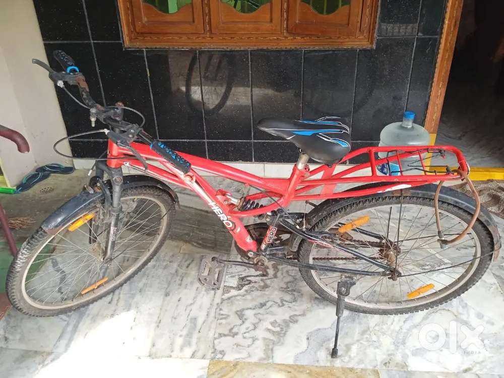 Streethawk  bicycle in red colour