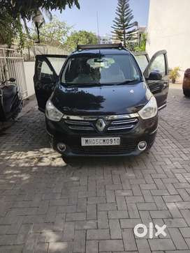 Renault Lodgy Diesel Single hand,Doctor 's vehicle 85 PS RxZ 8 seater