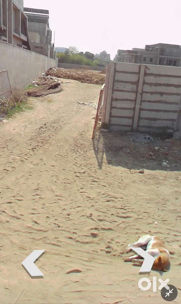 35000 yd. Plot for Rent at Club Babylon Road Science city.