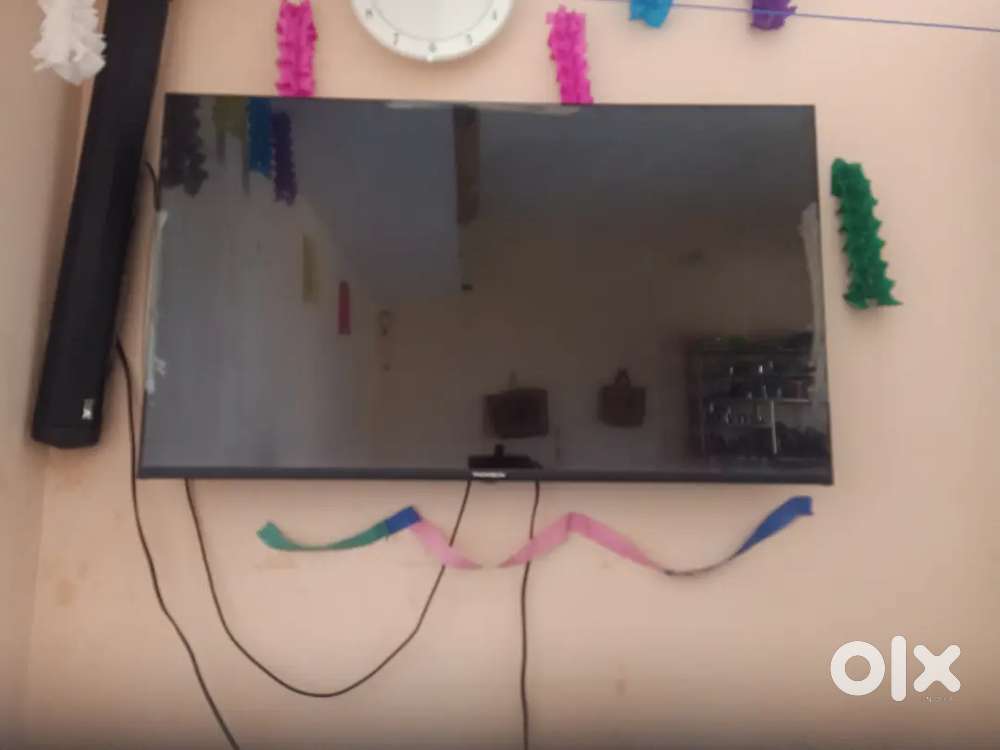 Thomson 43 inch smart tv