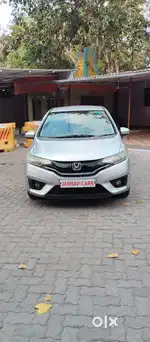 Honda Jazz V Automatic, 2016, Petrol