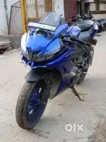 Yamaha R15 V3 BS6