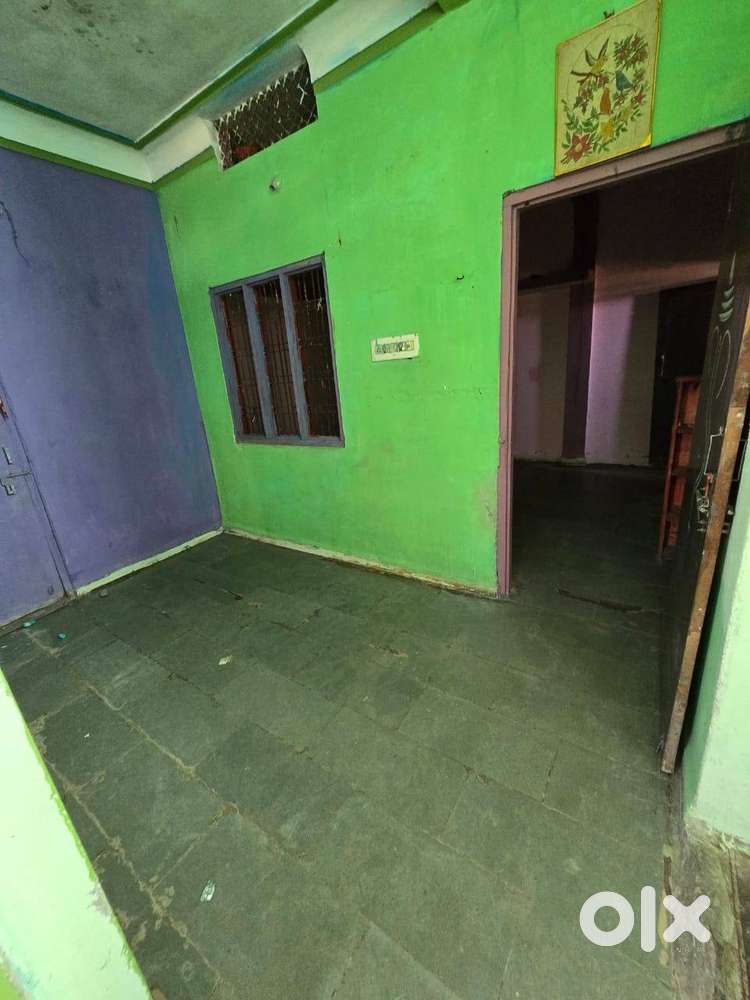 fully independent 1BHK house with open terrace for girls and family