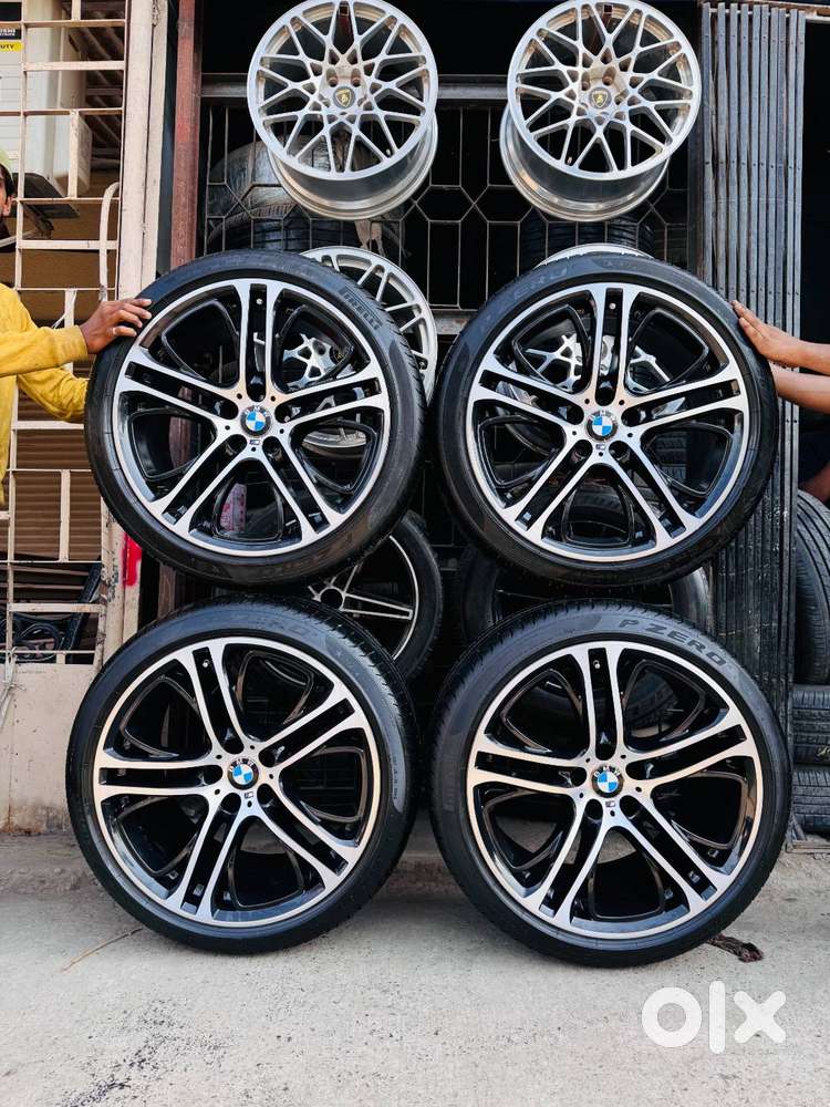 BMW ALLOYS & TYRES (VERY GOOD CONDITION) SET OF 4