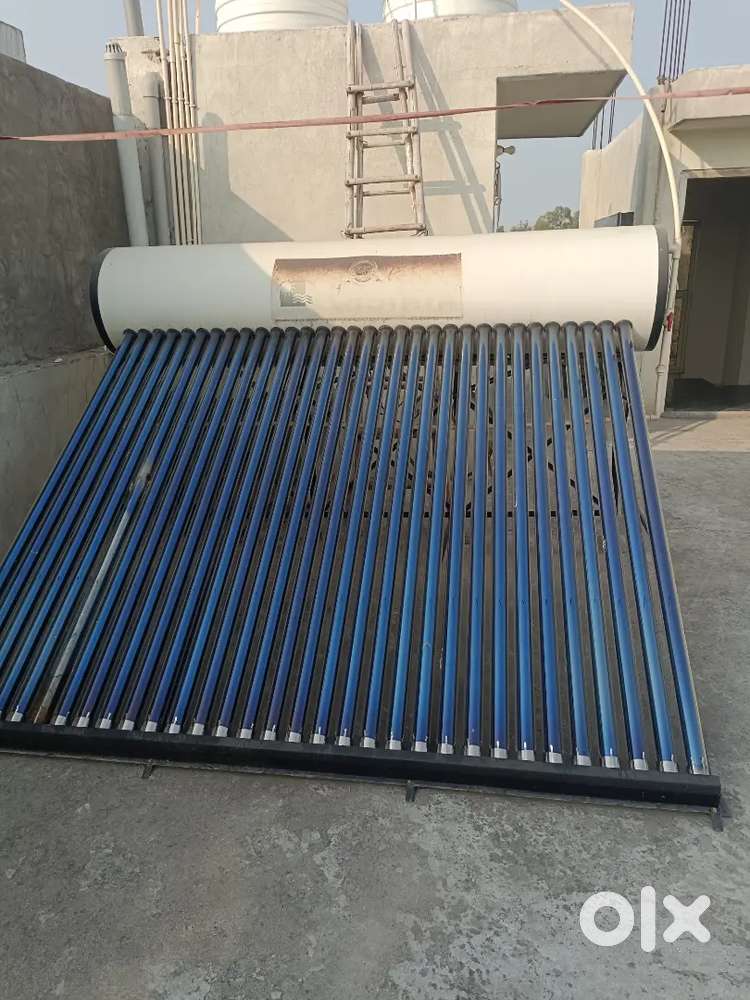 Solar water heater