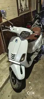Good condition 2 owner koi bhi problem nhi h gadi me